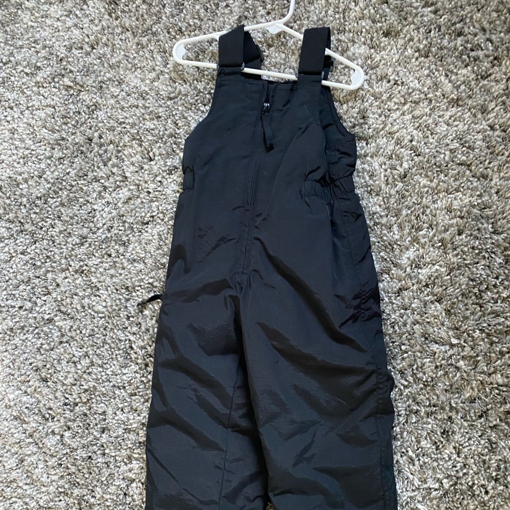 Boys snow suit 3t